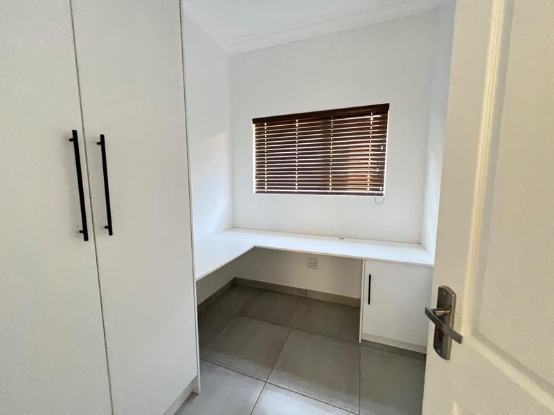 To Let 5 Bedroom Property for Rent in Kathu Northern Cape